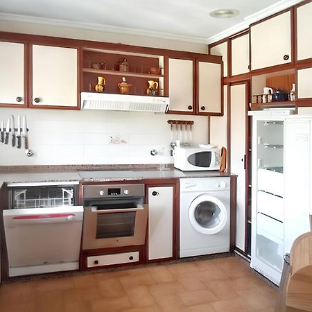 Spacious House With Terrace Near Boiro, Sea View المظهر الخارجي الصورة